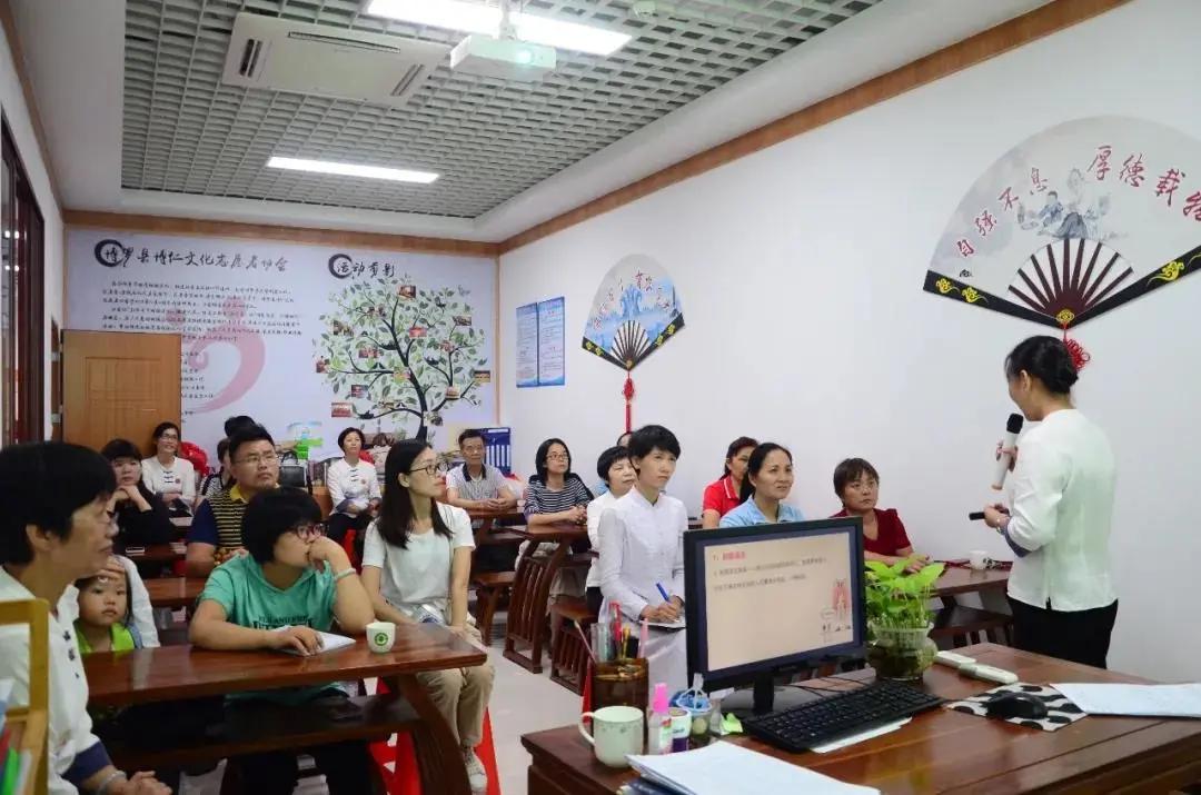 志愿服务我们齐参与,志愿服务我们一直在路上