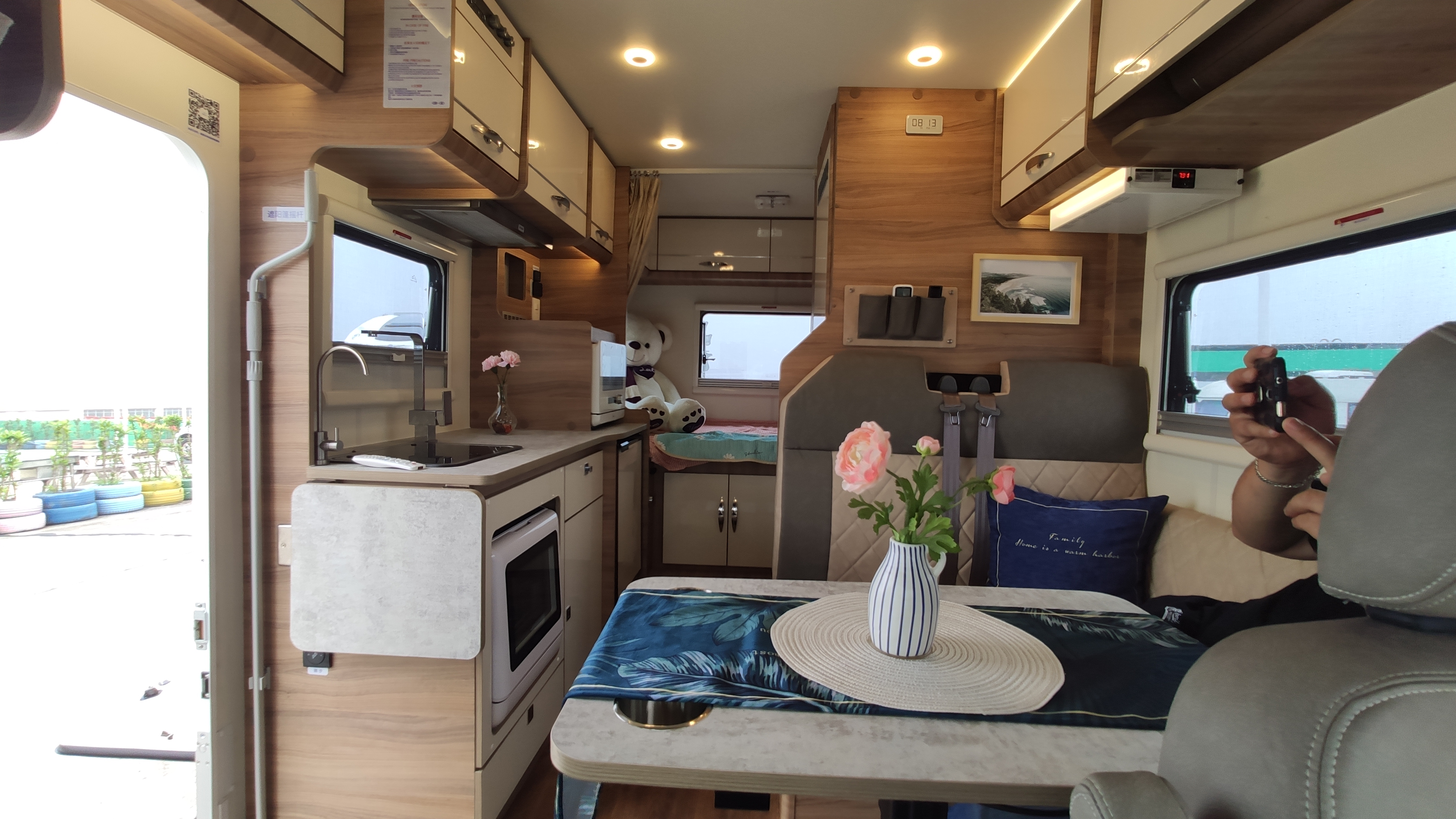 12v房车用电器有哪些,房车专用冰箱和家用冰箱哪个好