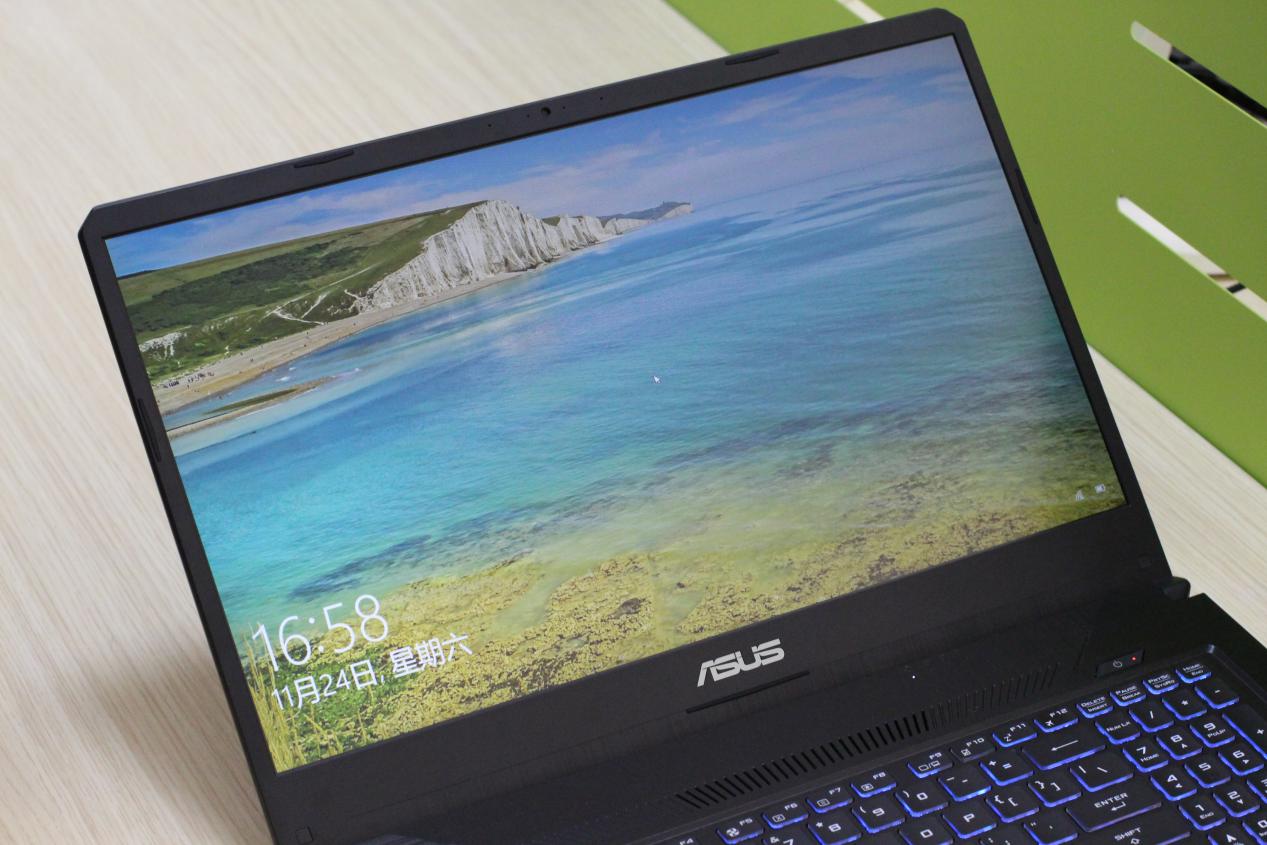 华硕飞行堡垒6测评,华硕飞行堡垒61060版测评