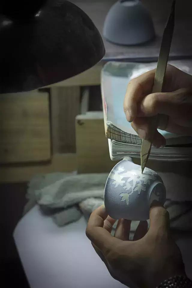 清颜粉彩瓷,粉彩扒花制作