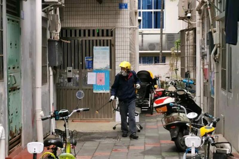 隔离病毒不隔离爱居家,隔离病毒不隔爱暖心服务