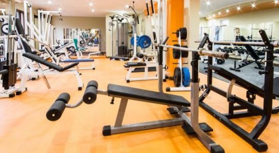 练人鱼线马甲线腹肌用这9个动作,女士健身练腹肌马甲线人鱼线