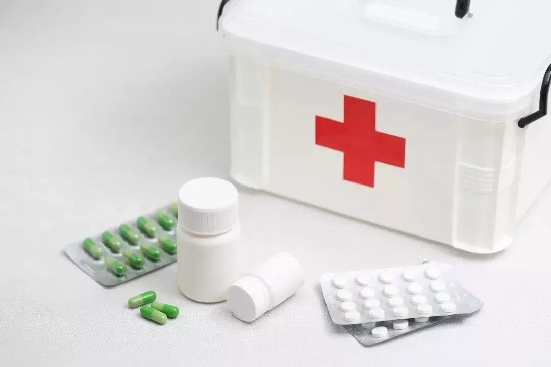 广东天气防潮湿最好的方法,广东天气潮湿衣服如何存放