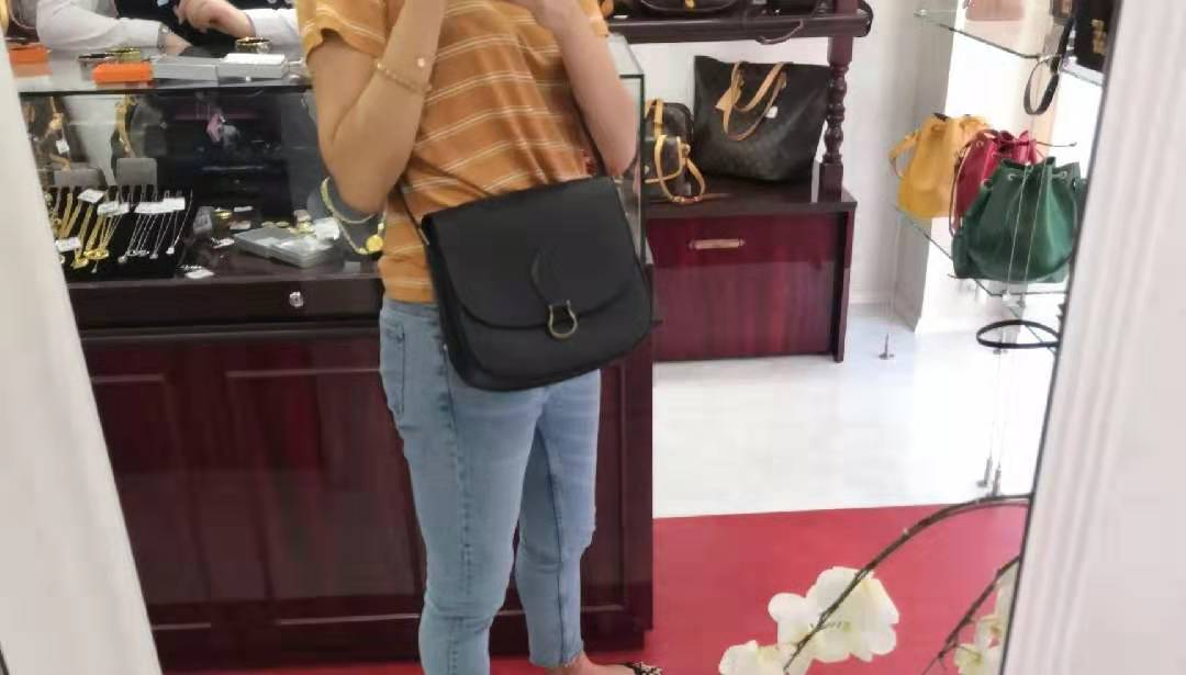 日本的lv中古店哪里多,大阪最大的中古店在哪里