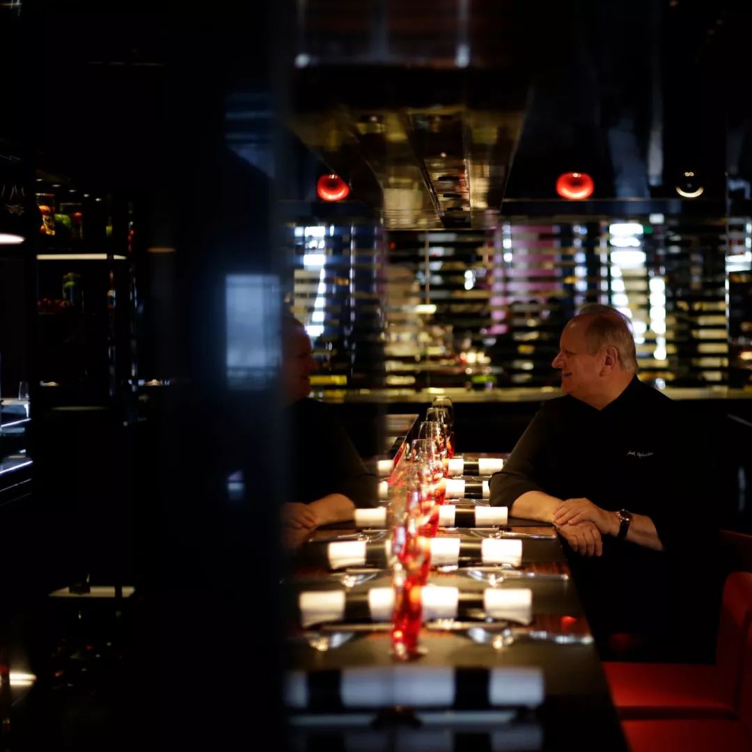 上海最贵的十大顶级餐厅排名,体验亚洲最贵的上海餐厅