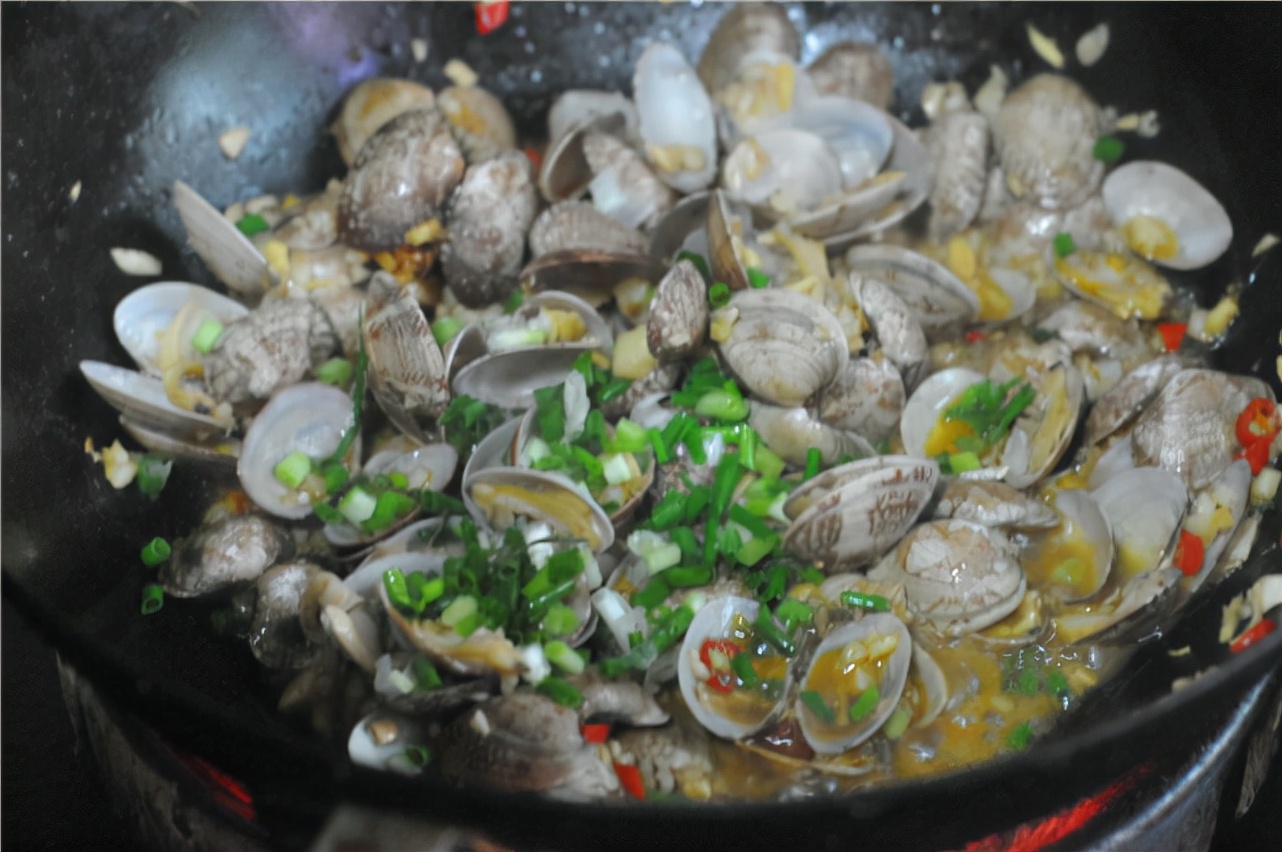 蛤蜊炒多久几分钟能熟,蛤蜊要炒几分钟