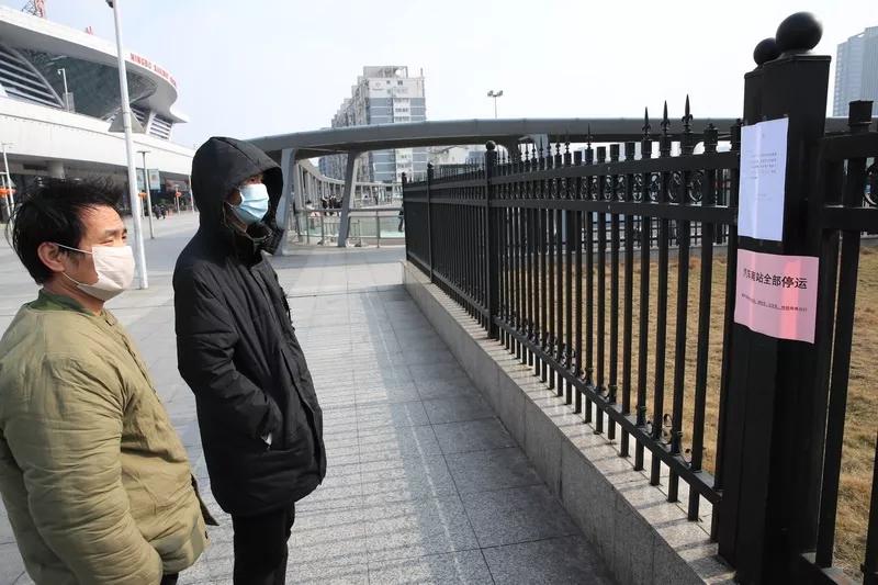 街拍20图：战“疫”中的宁波