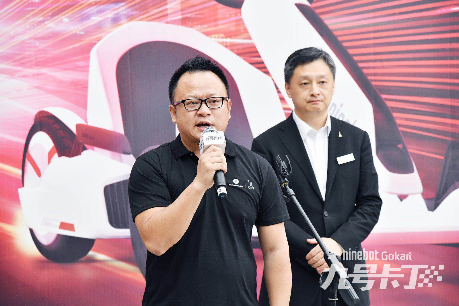 奔跑在CBD的九号卡丁车赛