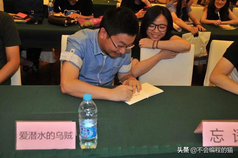 五位顶级网络小说作家,诡秘之主小说作家