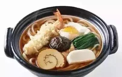 100元人民币在各国能买到什么,100元人民币在各国能买到啥