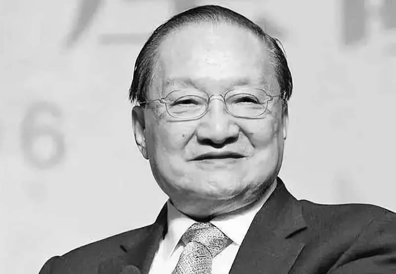 余秋雨前妻李红个人简介,余秋雨前妻李红真实照片