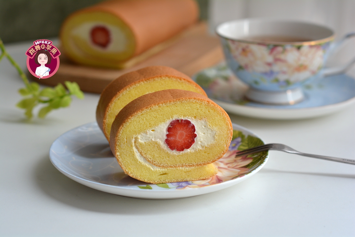 戚风蛋糕卷要烤多久才不掉皮,戚风蛋糕不开裂不塌陷的诀窍