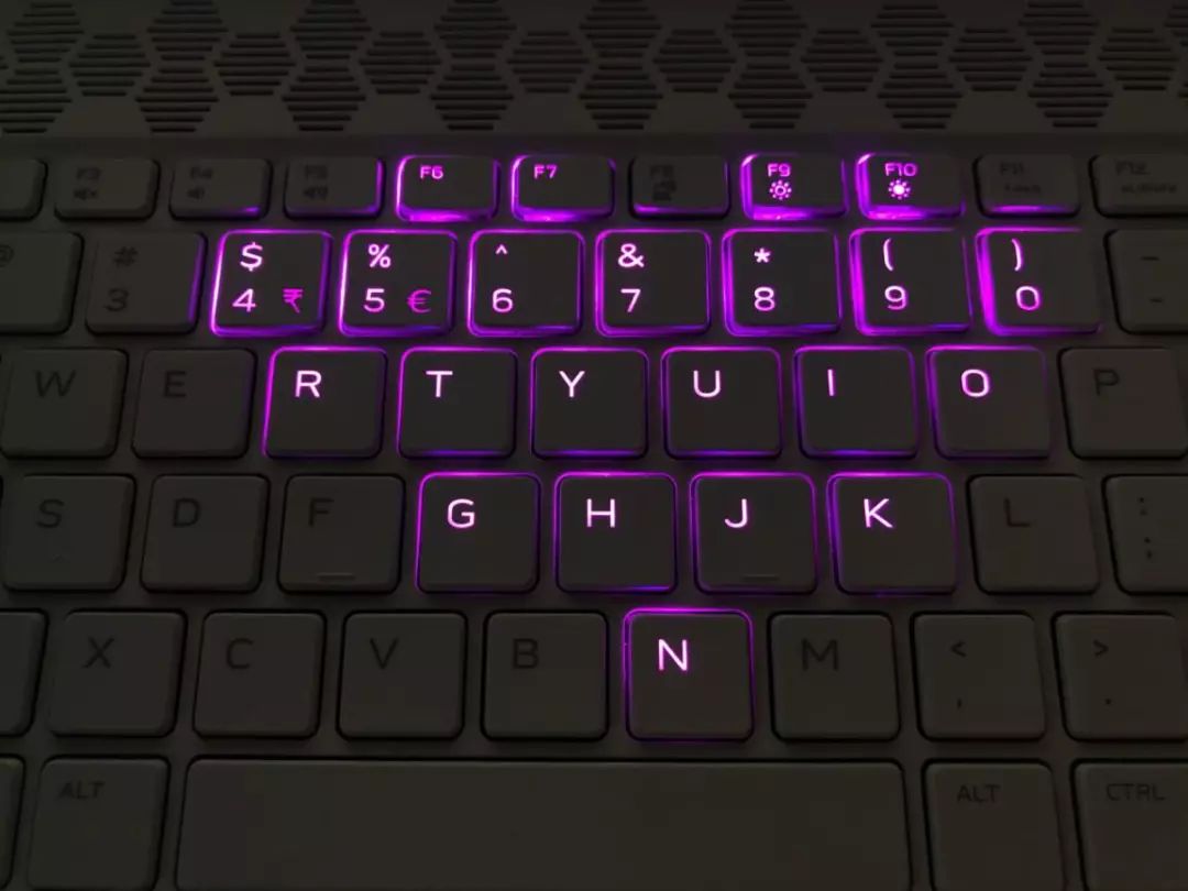 机·教学帖丨还不会“单键变色”的看过来