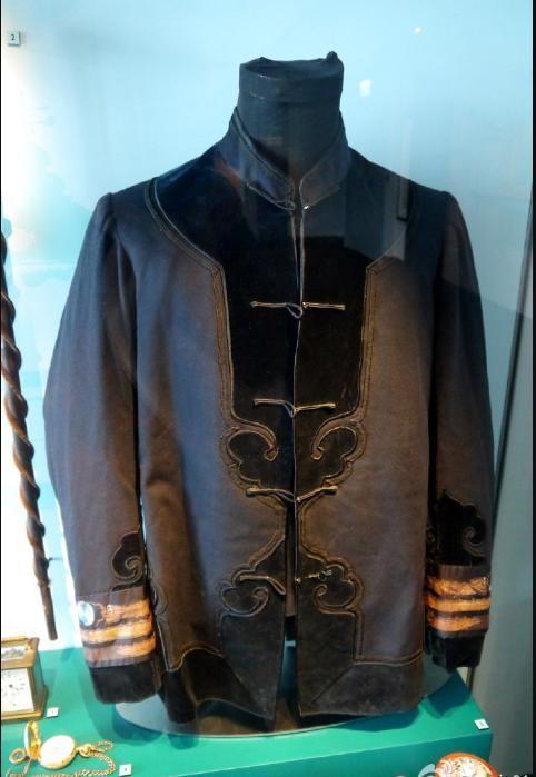 清朝士兵的军服和样子,清朝兵衣服上写着勇是什么意思