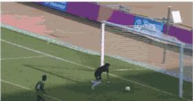 足坛搞笑瞬间加搞笑解说,足坛十大喜闻乐见搞笑瞬间