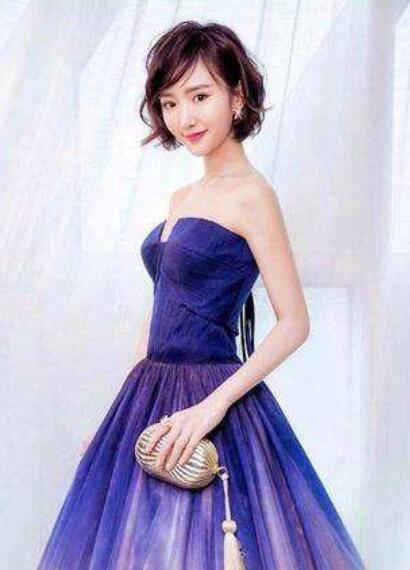 何洁精修图身着山寨裙,修图师救得了何洁