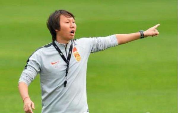 李铁国足归化思路,李铁为什么要归化武磊