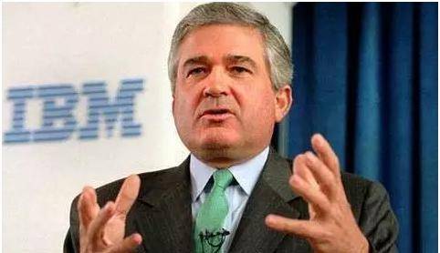 华为任正非中年危机,任正非带领华为披荆斩棘