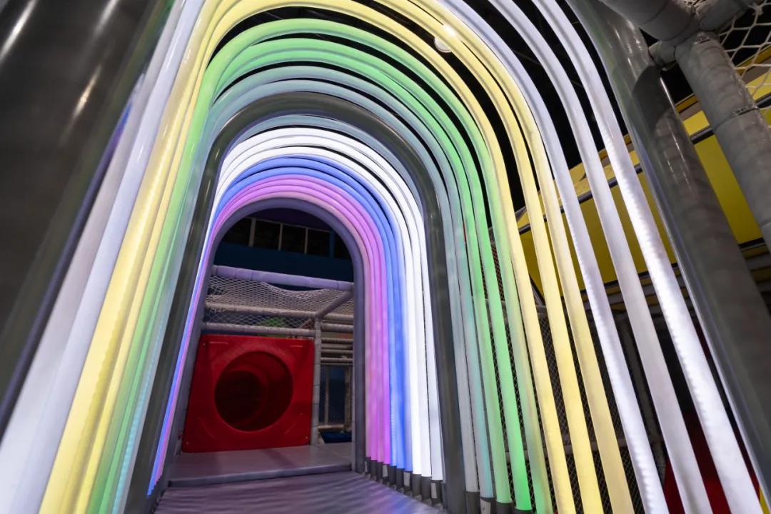 天津蹦床主题公园,天津最大淘气堡室内游乐场