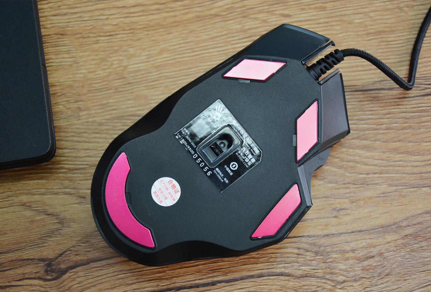 双飞燕j95鼠标价格,双飞燕j90s鼠标适合吃鸡