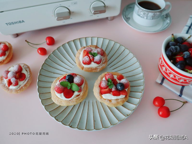 蛋挞皮最简单的做法花样吃法,如何用蛋挞皮做甜品不需要奶油