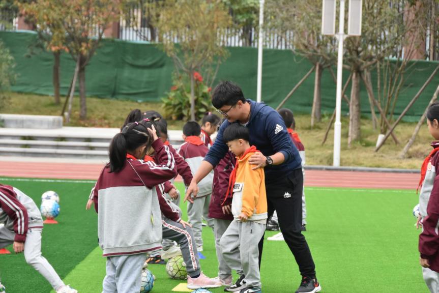 成都天府新区六小学校,成都天府新区小学校内兴趣课