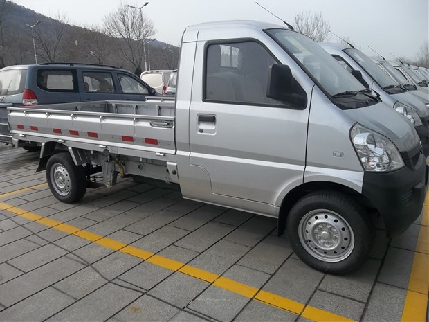 什么牌子的微型小卡车好,3万左右的微型卡车