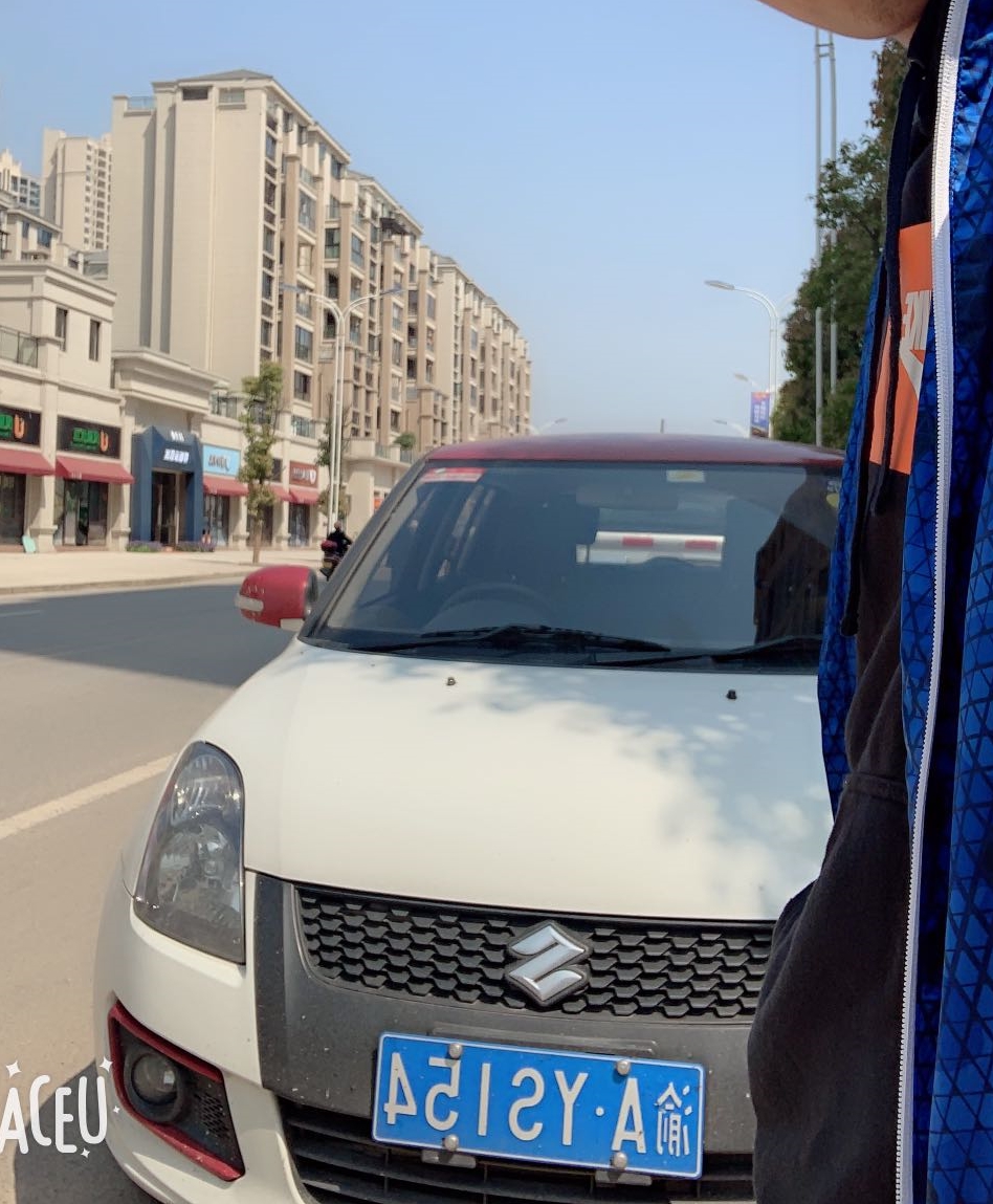 海外试驾2021款铃木雨燕运动版,铃木雨燕动力足颜值高代步首选车