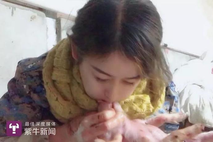 女孩养猪做宠物,女孩养猪十年