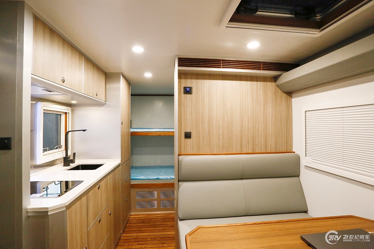 诺马迪森房车100万以内,1300万诺马迪森越野房车旅游