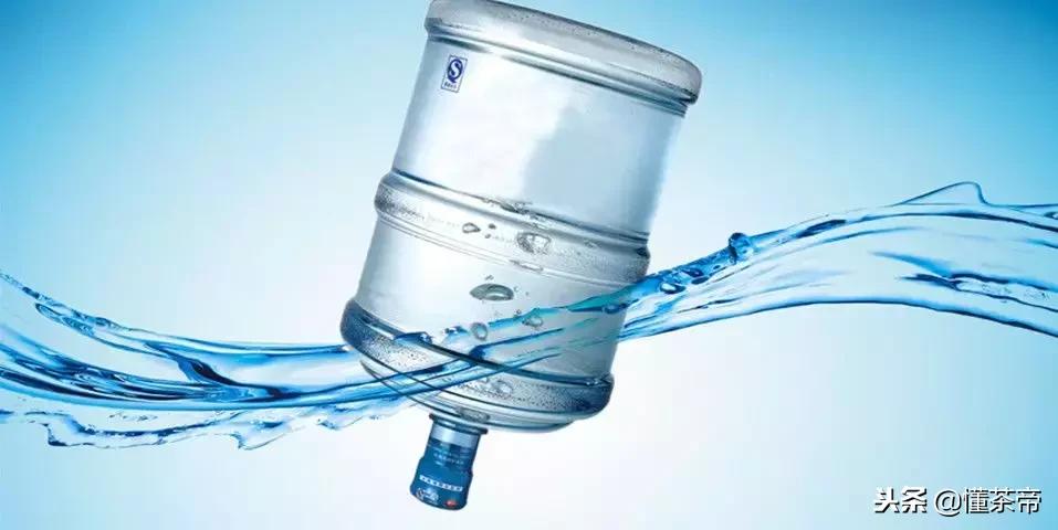 打开过的桶装饮用水可以放多久,泡茶的纯净水能放多久