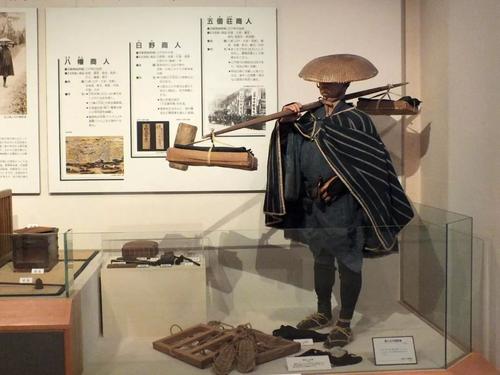 老板,请问您的店里藏了几位惠子?《最后一位顾客》里感动哲学