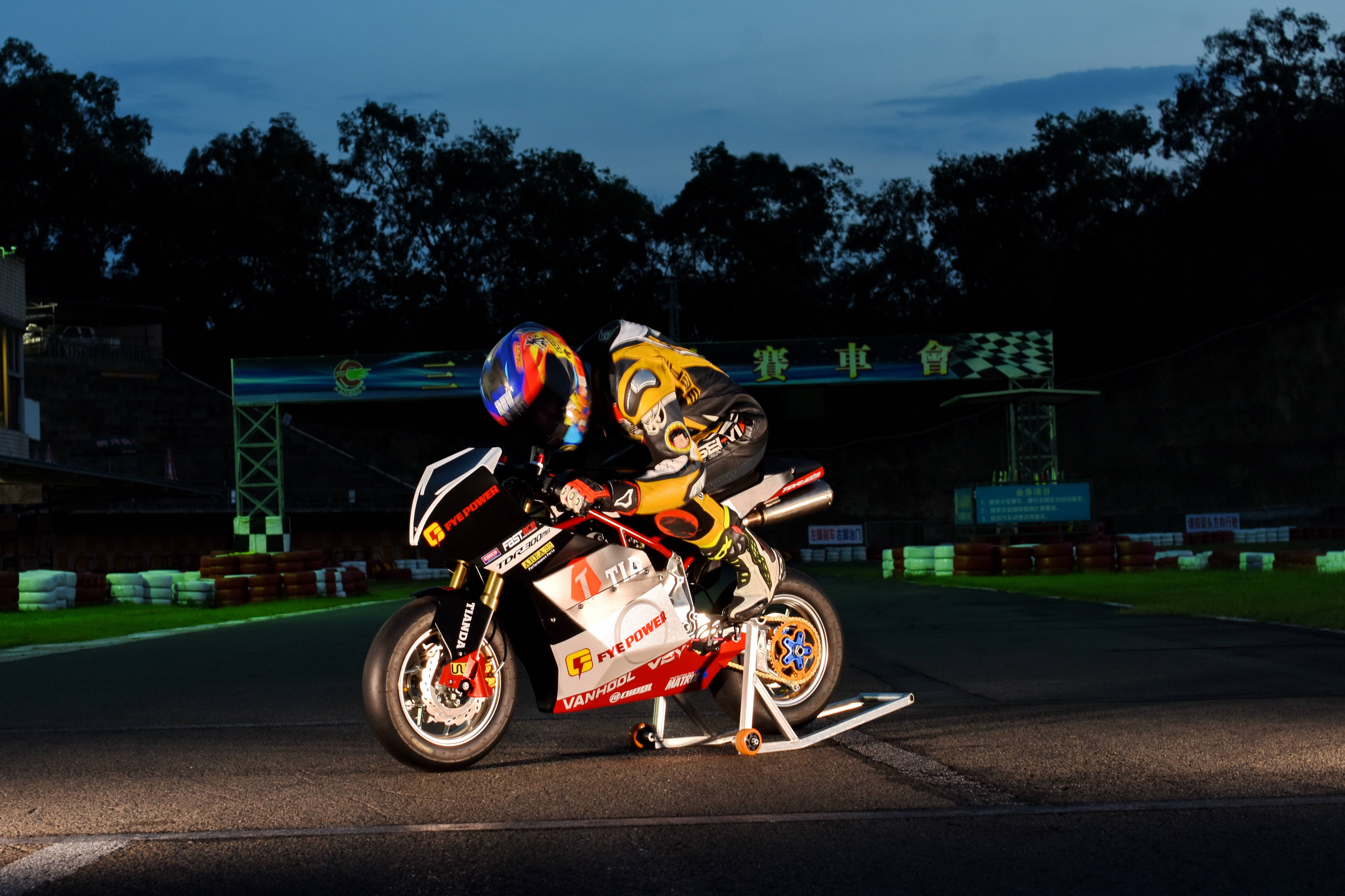 田达tdr300街车,田达tdr300