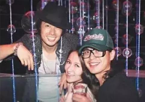 萧亚轩当之无愧的天后,萧亚轩从小美到大