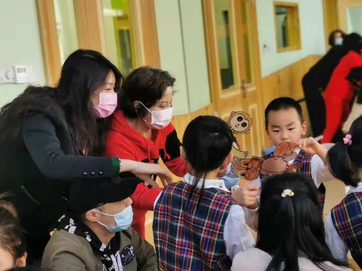 大师引领技艺传承！育文蒙特梭利幼儿园“育山大师课”精彩开讲