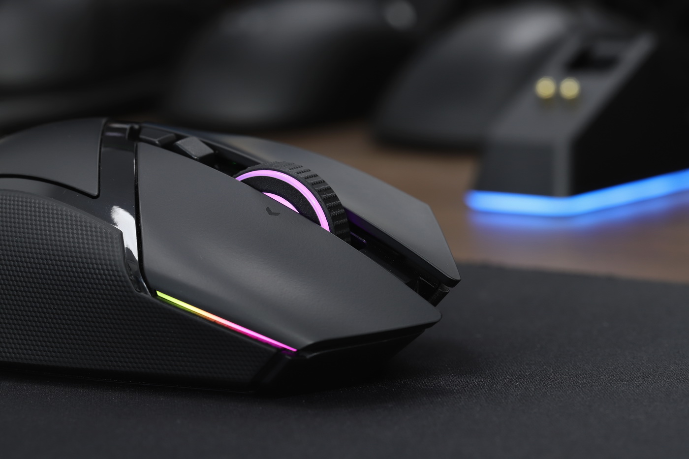 雷蛇巴塞利斯蛇终极,雷蛇巴塞利斯蛇终极版轮询率