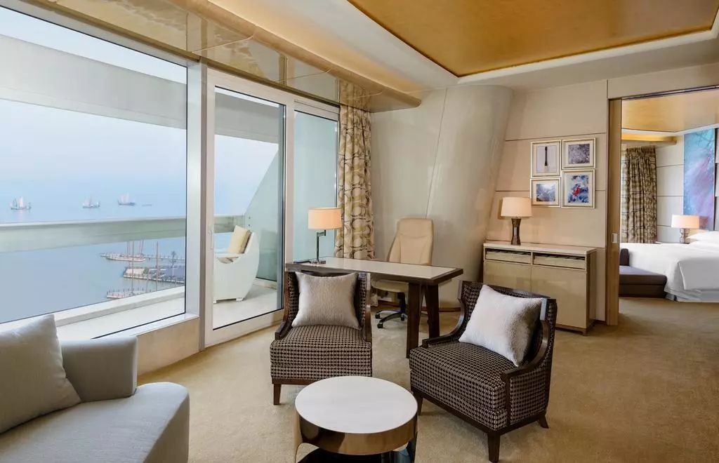 有智能马桶圈的酒店,湖州月亮酒店为什么称为马桶盖