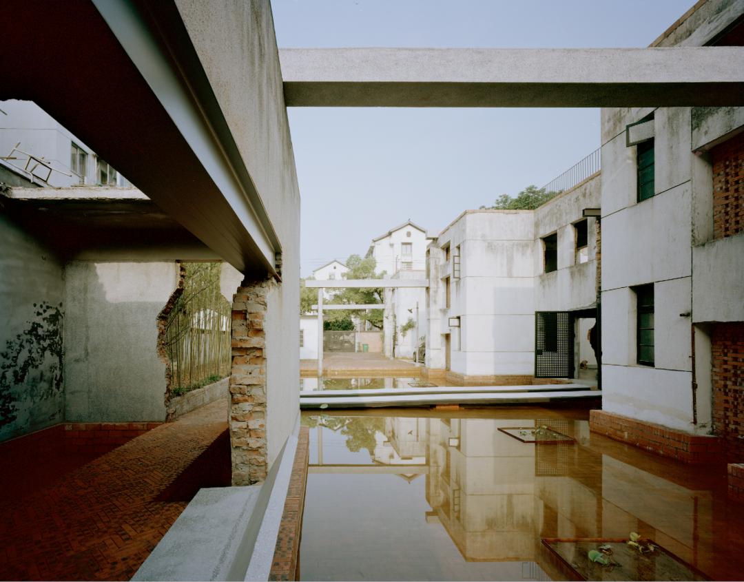 一对好友到绍兴改了3栋大宅，感叹：最高级的生活，在山水里