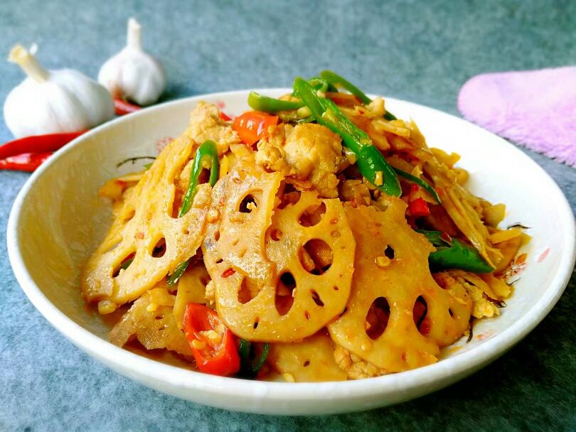 买莲藕牢记这4点再也不会买错,买莲藕要擦亮眼睛