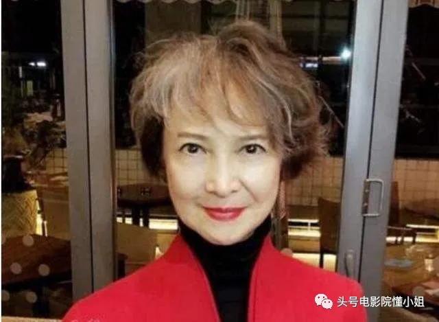 周星驰少林足球金像奖影帝视频,周星驰周润发惊艳视频