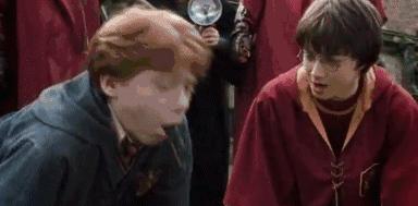 拉屎的时候怎么防止溅水,教你怎么拉粑粑不粘马桶上