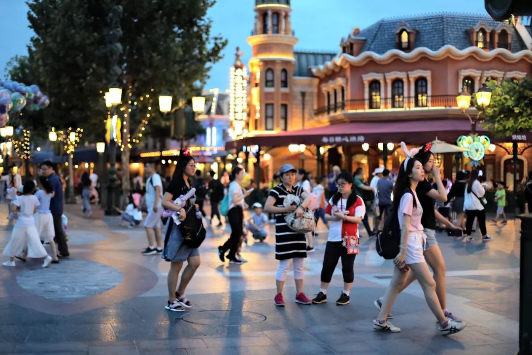 暑假去重庆两个人多少钱,暑假两个人去西藏需要多少钱