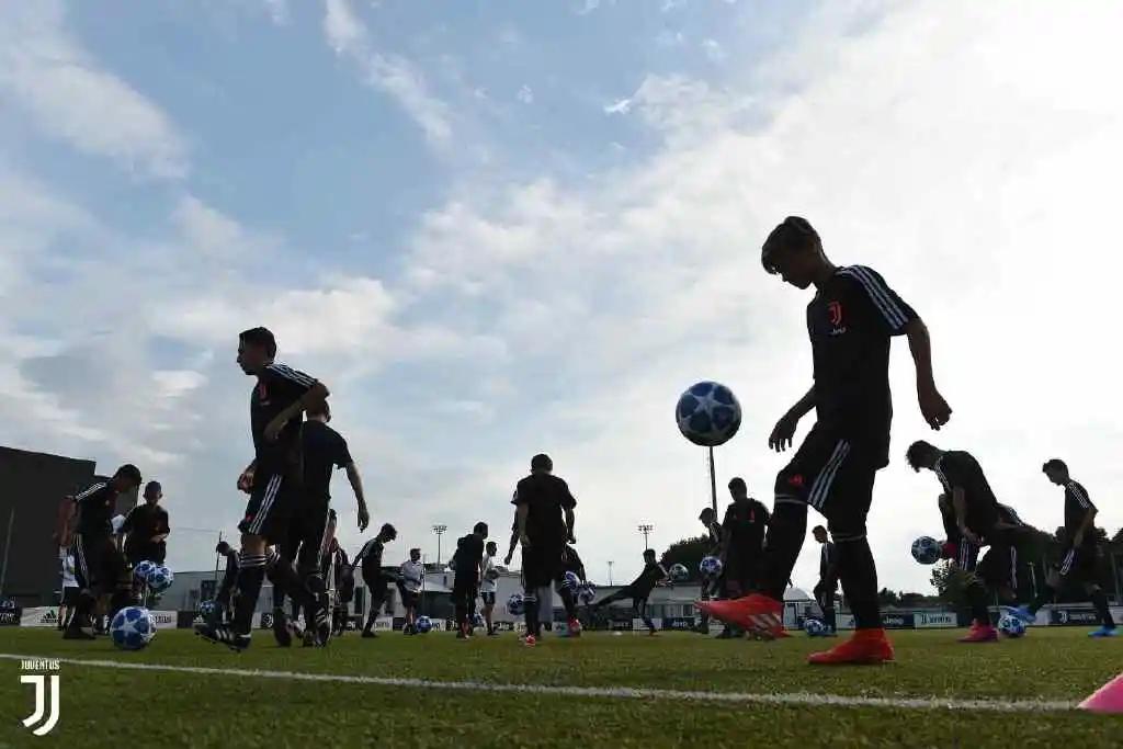 足坛首位新冠死亡病例出现，前尤文U23小将被正式确诊