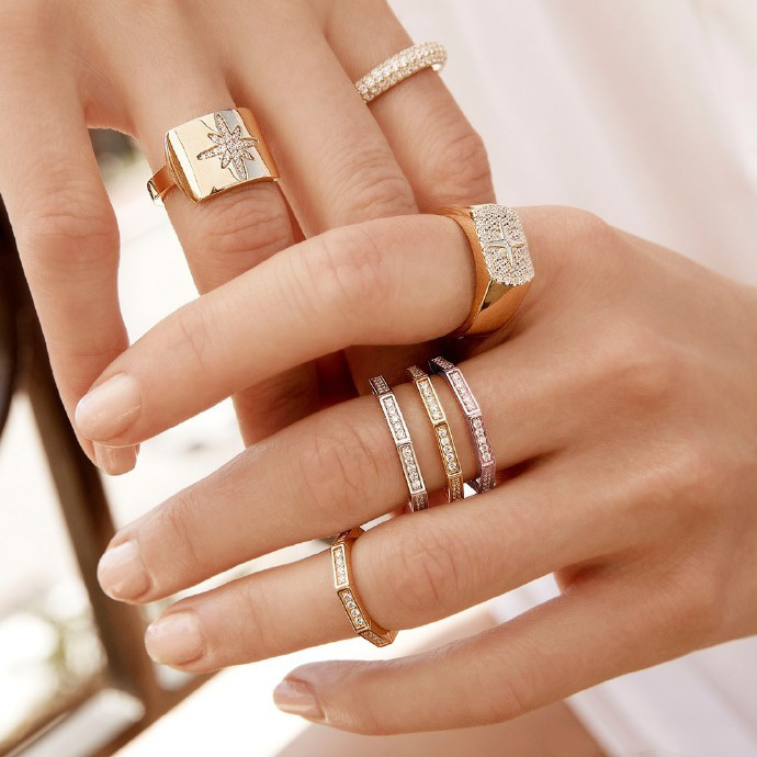 双旦礼物送女友推荐,双旦送什么礼物合适