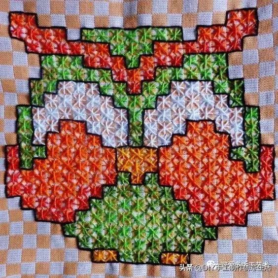 桌布花边的手工刺绣,刺绣桌布diy简单图案