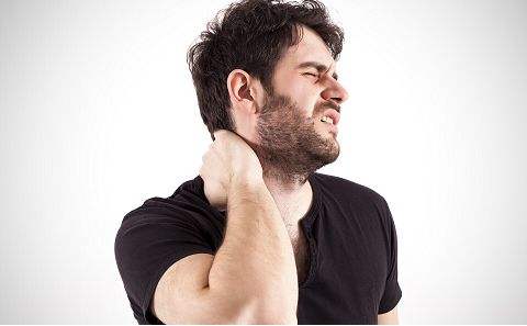 脖子僵硬酸疼怎么缓解,肩部紧绷酸痛僵硬