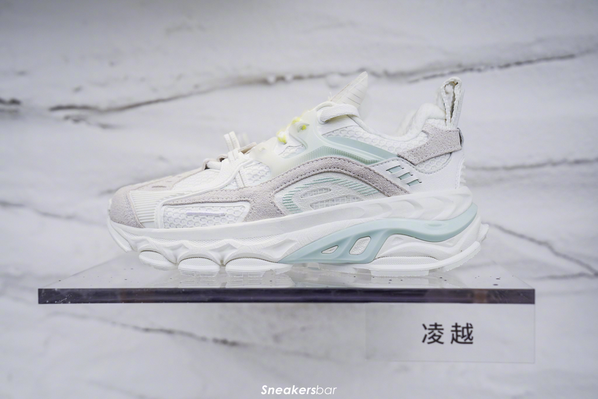 李宁鞋子时装周秀款,李宁走秀款鞋女鞋板鞋