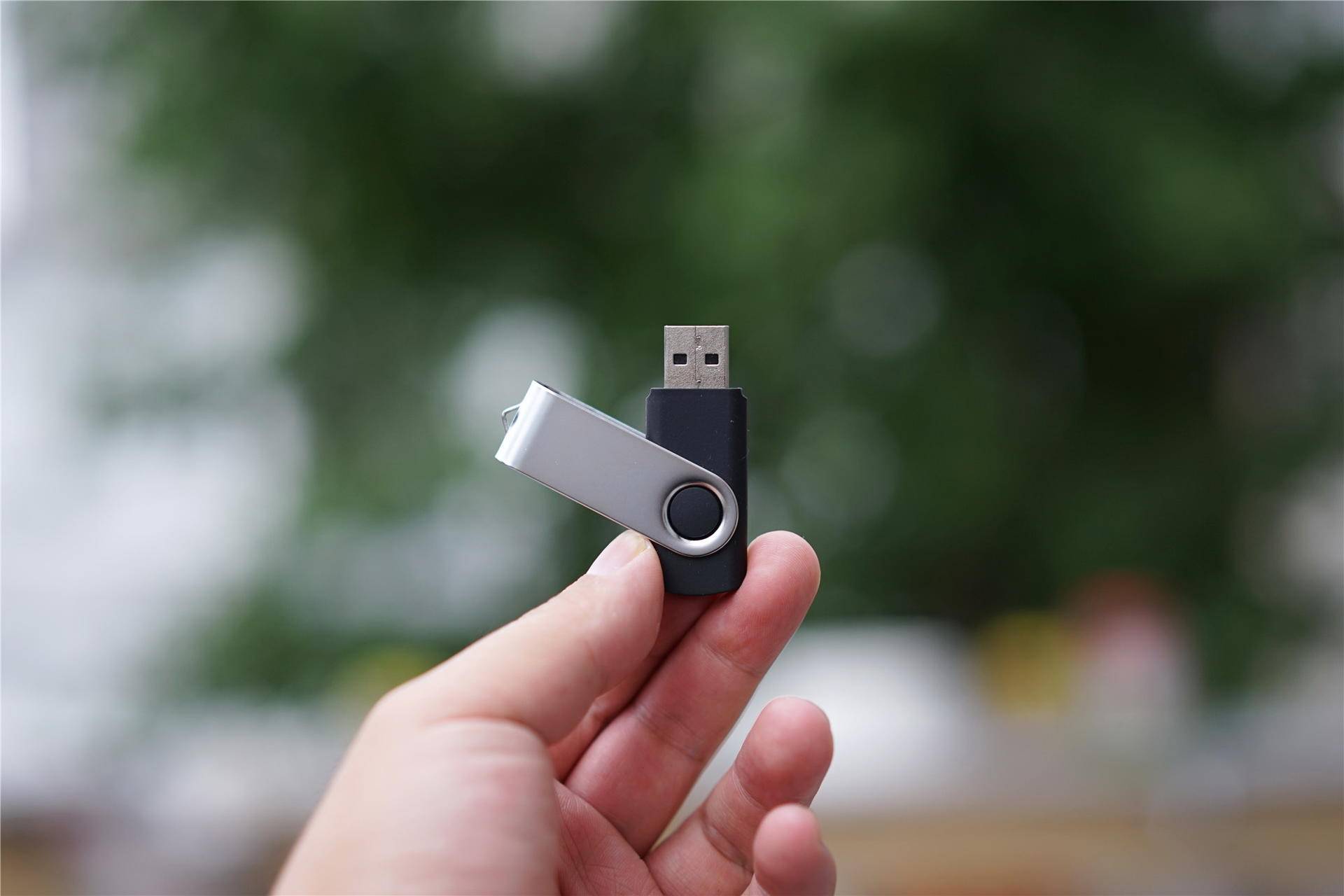 迈古和米高滑板车有什么区别,米高滑板车评测