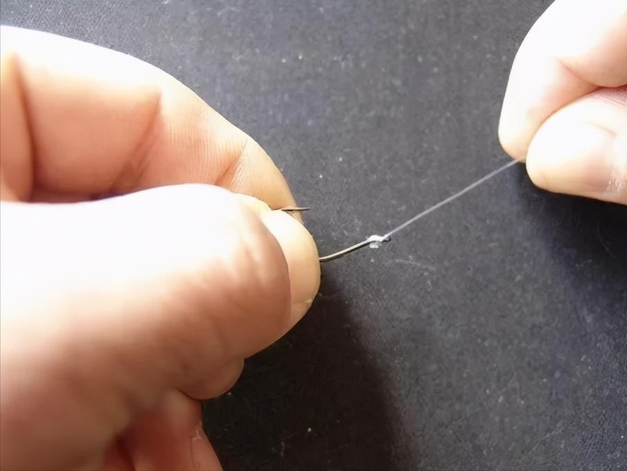 绑钩教学慢动作最结实的绑钩,一遍就能学会的最牢固绑钩方法