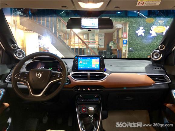 5万左右的国产车选择什么好,18年宝骏510自动顶配高音